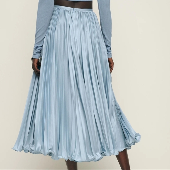 Reformation Bala Skirt in Mineral Blue size 2 NWT - Picture 3 of 12